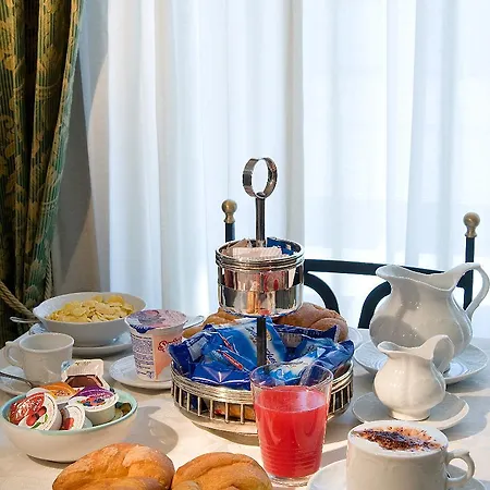 Pinto-storey 3* Nápoly