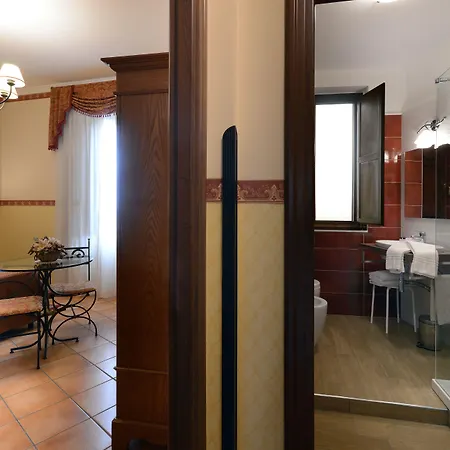 Hotel Pinto-storey 3*