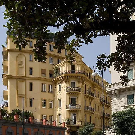 Pinto-storey 3* Naples
