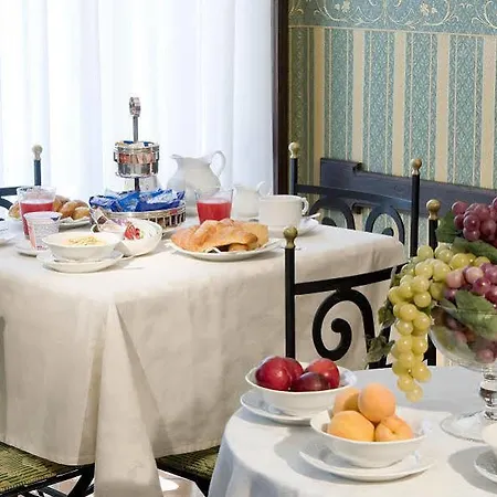 Hotel Pinto-storey Naples